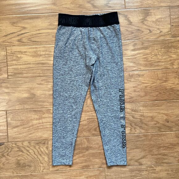 PINK Ultimate Victoria's Secret Leggings Capris Size S Gray/Black - Picture 1 of 8